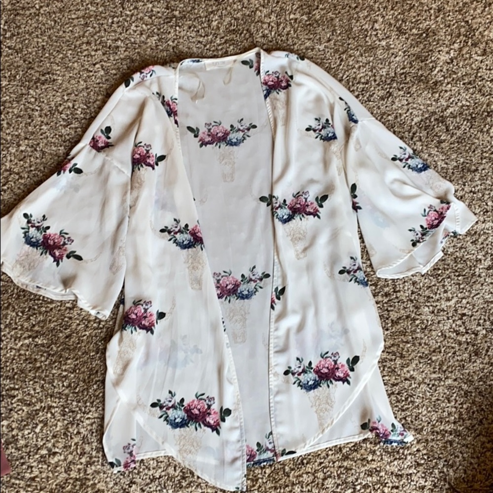 Bull skull kimono